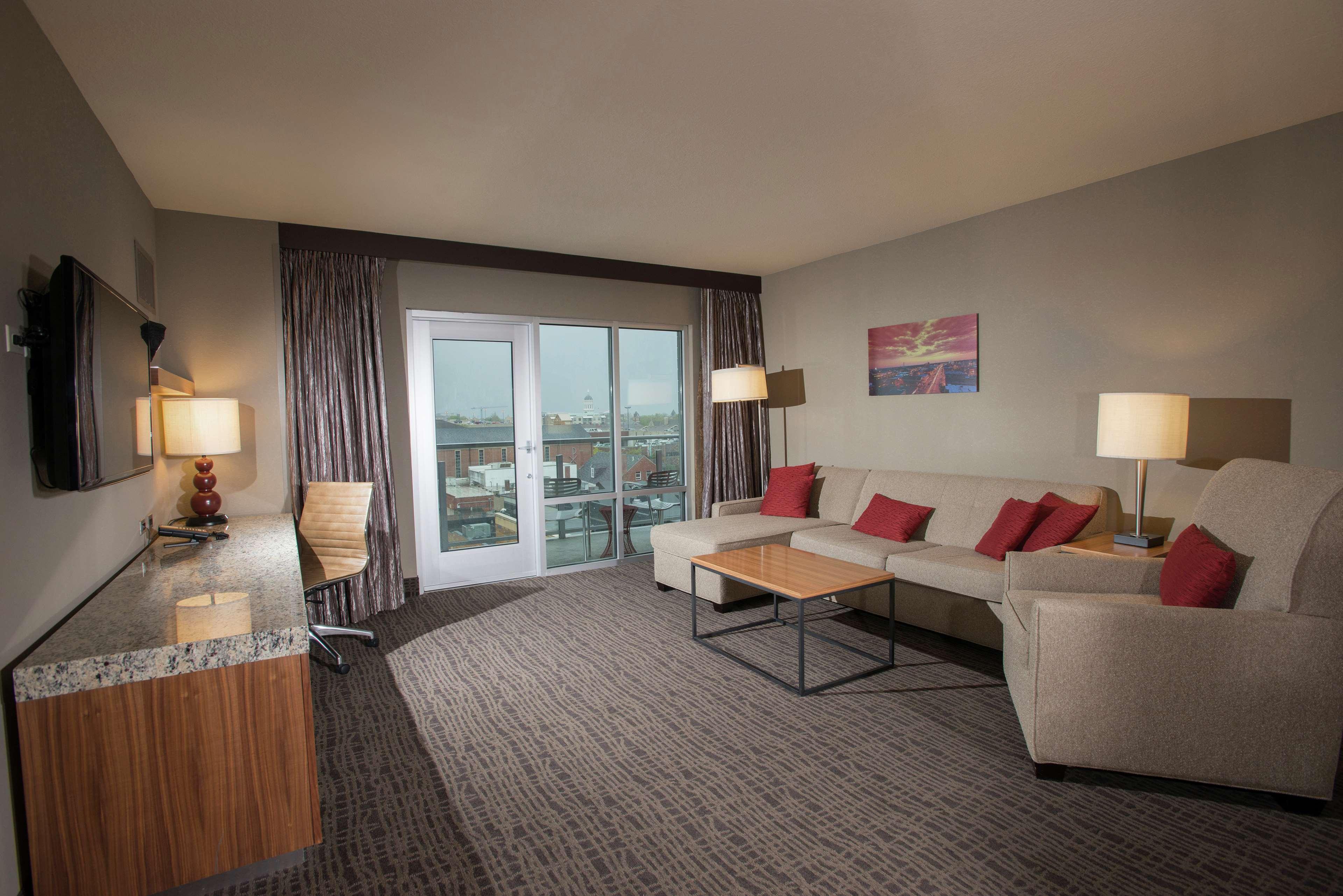 The Broadway Columbia - A Doubletree By Hilton Hotel Εξωτερικό φωτογραφία
